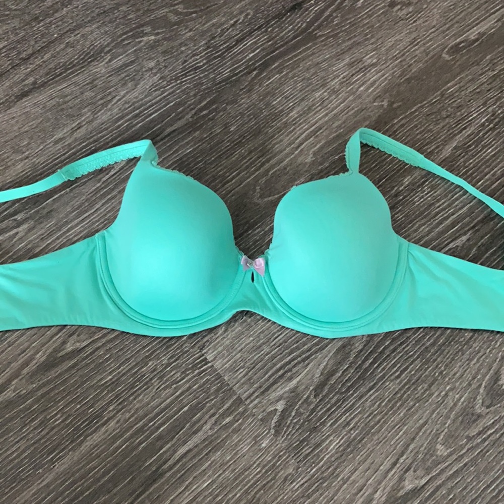 VS Body By Victoria Lined Demi - Picture 2 of 4